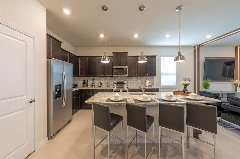 Picture of 4189 Lana Avenue, Davenport FL 33897