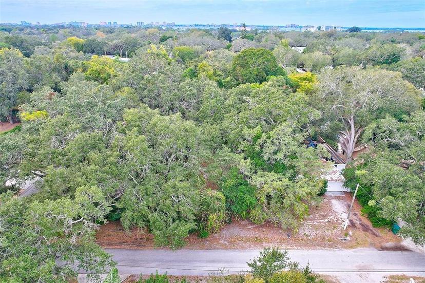 Picture of 1838 Sylvan Drive, Clearwater FL 33755