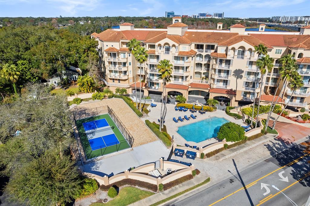 Picture of 1110 W Ivanhoe Boulevard Unit 6, Orlando, FL 32804