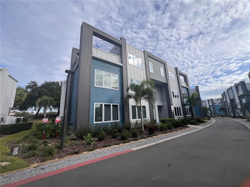 Picture of 7740 Sandy Ridge Drive Unit 217, Reunion, FL 34747