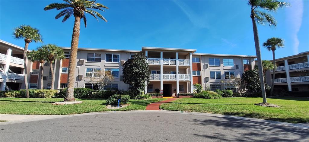 Picture of 3125 36Th Street N Unit 304, St Petersburg, FL 33713