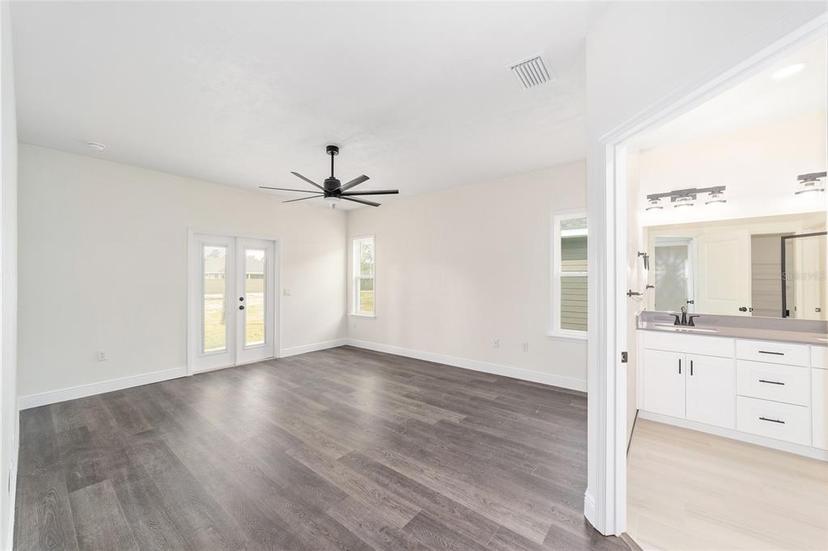 Picture of 1015 SW 66Th Terrace, Gainesville FL 32607