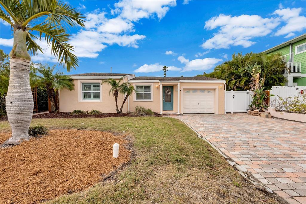 Picture of 16110 3Rd Street E, Redington Beach, FL 33708