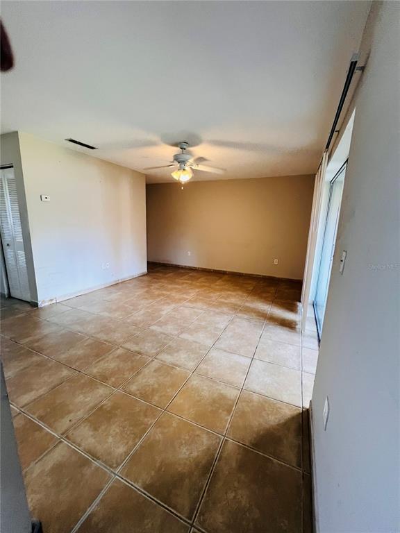 Picture of 9035 Westchester Circle Unit 135, Tampa FL 33604