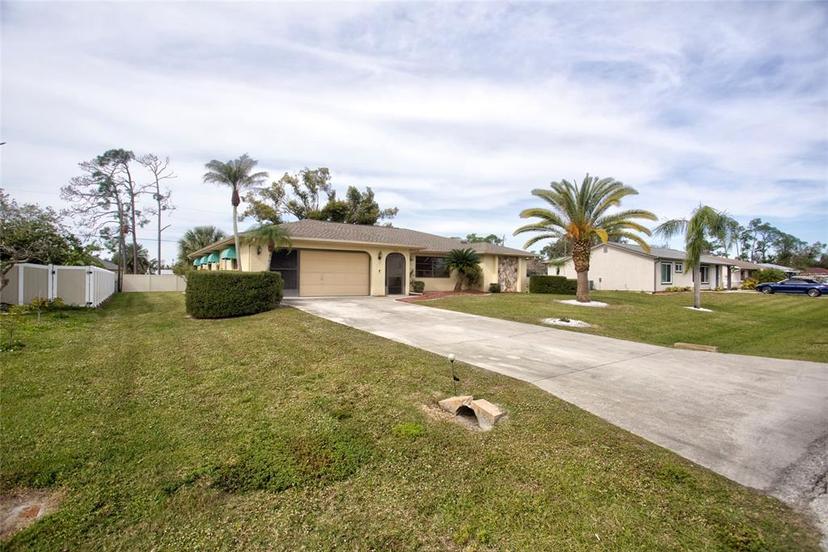 Picture of 948 Andrews Avenue Nw, Port Charlotte FL 33948