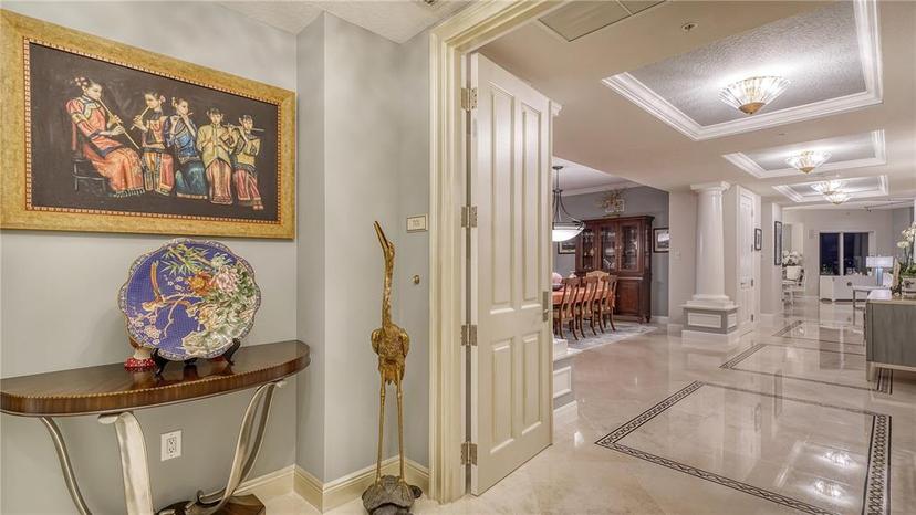 Picture of 1300 Benjamin Franklin Drive Unit 701, Sarasota FL 34236