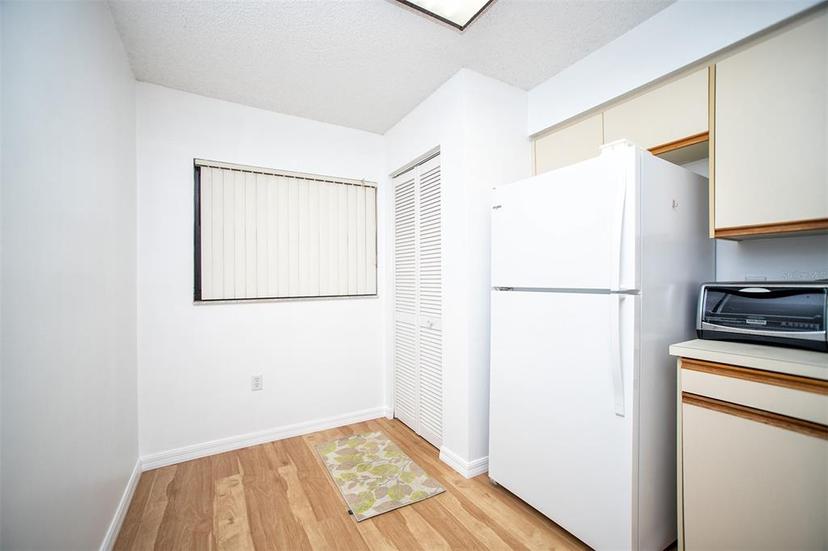 Picture of 900 Cove Cay Drive Unit 1D, Clearwater FL 33760