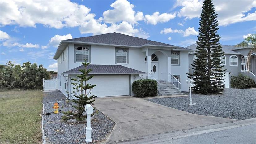 Picture of 7438 Gulf Way, Hudson FL 34667