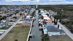Picture of 7438 Gulf Way, Hudson, FL 34667