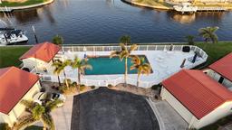 Picture of 3830 Bal Harbor Boulevard Unit 9, Punta Gorda, FL 33950