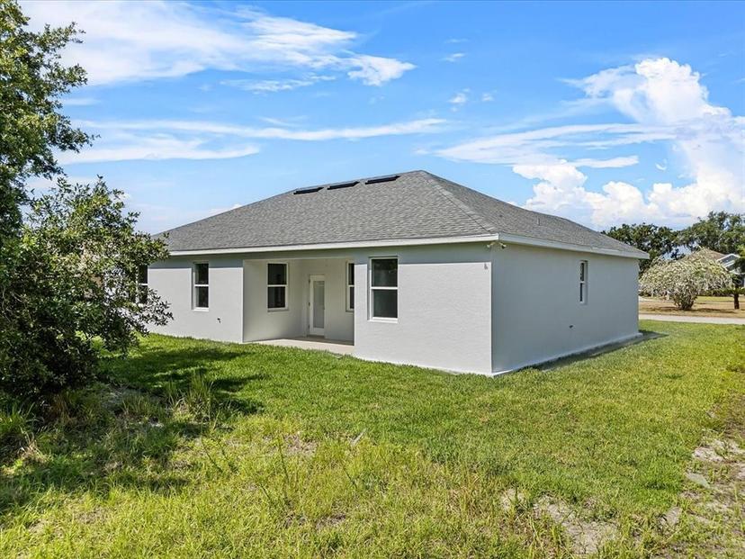 Picture of 4502 Fairway Oaks Drive, Mulberry FL 33860