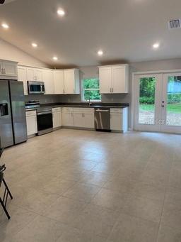 Picture of 151 NW 3Rd Avenue, Webster, FL 33597