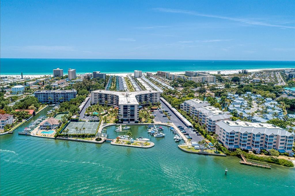 Picture of 5855 Midnight Pass Road Unit 416, Sarasota, FL 34242
