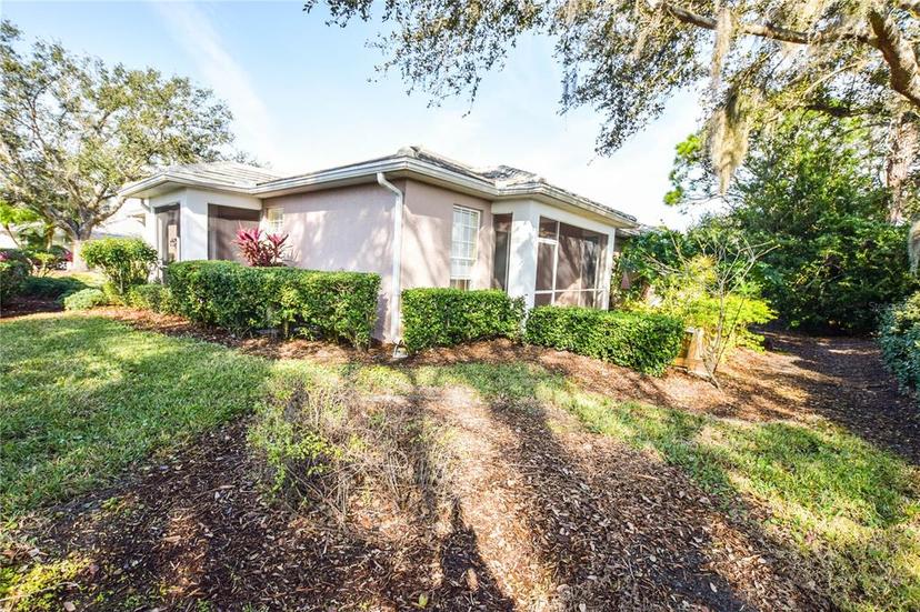 Picture of 909 Barclay Court, Venice FL 34293