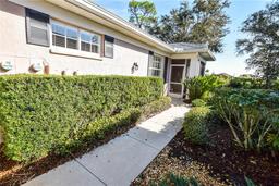 Picture of 909 Barclay Court, Venice, FL 34293