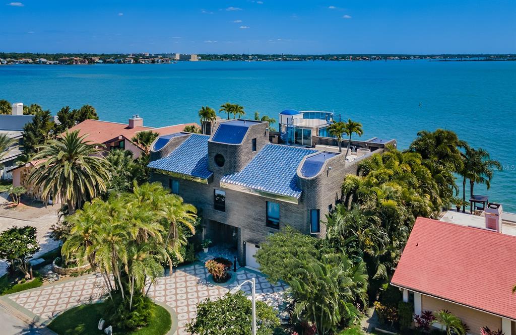 Picture of 516 Belle Isle Avenue, Belleair Beach, FL 33786