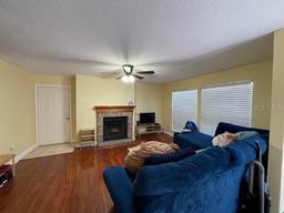 Picture of 650 Youngstown Parkway Unit 215, Altamonte Springs, FL 32714