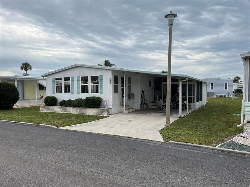 Picture of 626 Cervina Drive, Venice FL 34285
