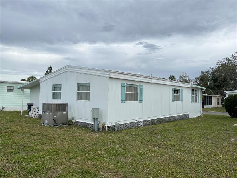 Picture of 626 Cervina Drive, Venice FL 34285