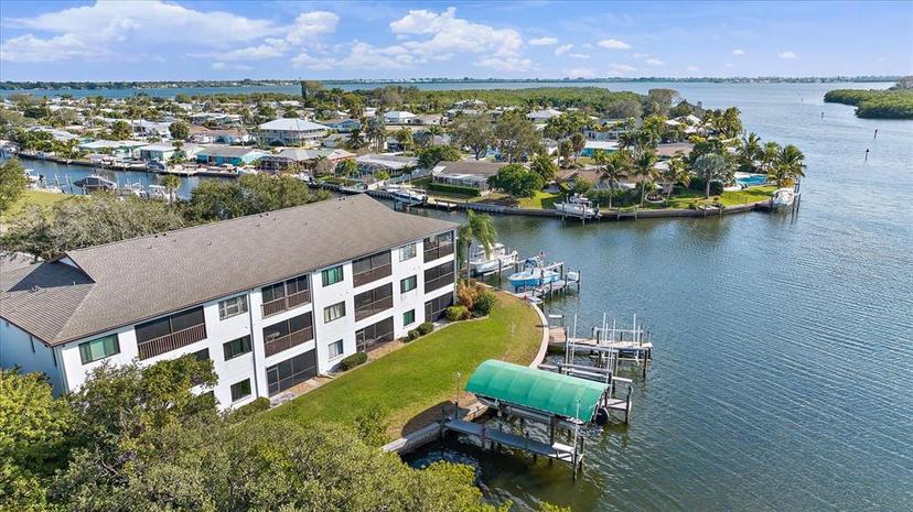 Picture of 10469 Waterbird Way, Bradenton FL 34209