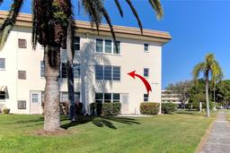Picture of 5750 80Th Street N Unit B208, St Petersburg, FL 33709