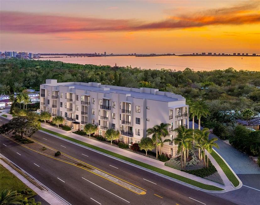 Picture of 4950 Remington Drive Unit 106, Sarasota FL 34234