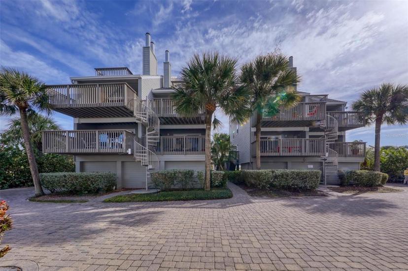 Picture of 19930 Gulf Boulevard Unit 1A, Indian Shores FL 33785