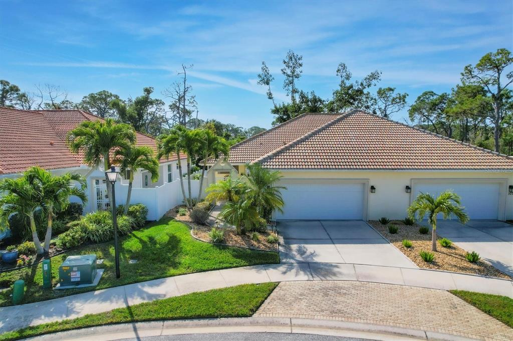 Picture of 10767 Salvador Dali Circle, Englewood, FL 34223