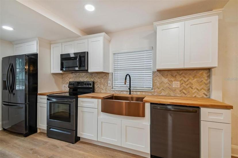 Picture of 3810 N Arlington Ave, Tampa FL 33603