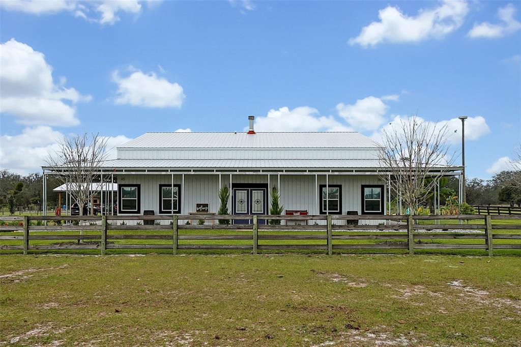 Picture of 3395 Lake Buffum Road E, Fort Meade, FL 33841