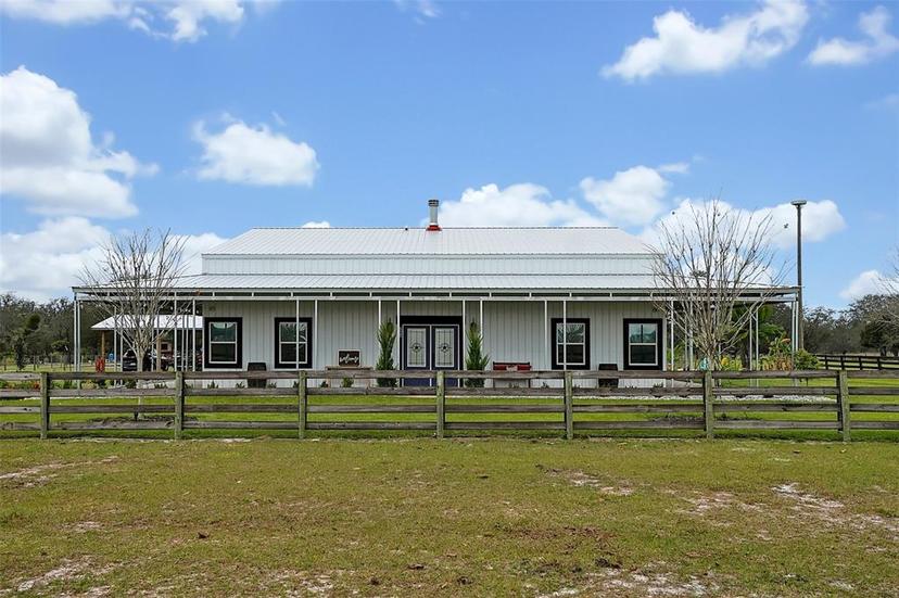 Picture of 3395 Lake Buffum Road E, Fort Meade FL 33841