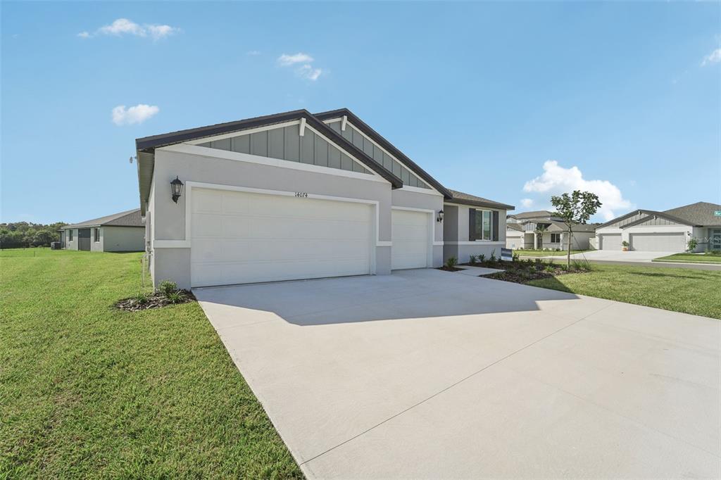 Picture of 14074 Ginnie Springs Way, Parrish, FL 34219