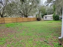 Picture of 3324 Royal Oak Drive W, Mulberry, FL 33860