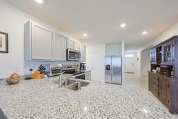 Picture of 5394 Arlington River Drive, Lakeland, FL 33811