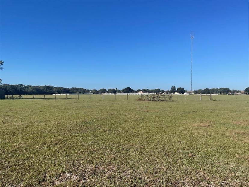 Picture of 12325 Trails End Lane, Riverview FL 33579