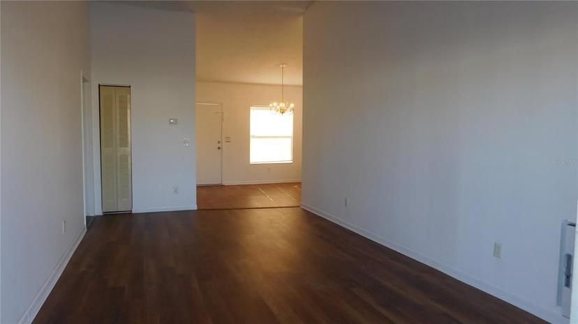 Picture of 2540 Woodgate Boulevard Unit 204, Orlando FL 32822