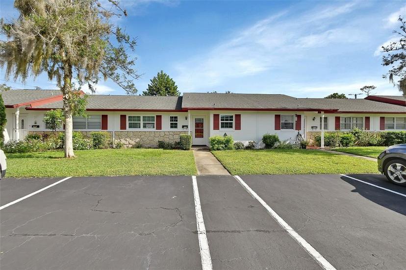 Picture of 217 N Hill Avenue Unit 20, Deland FL 32724