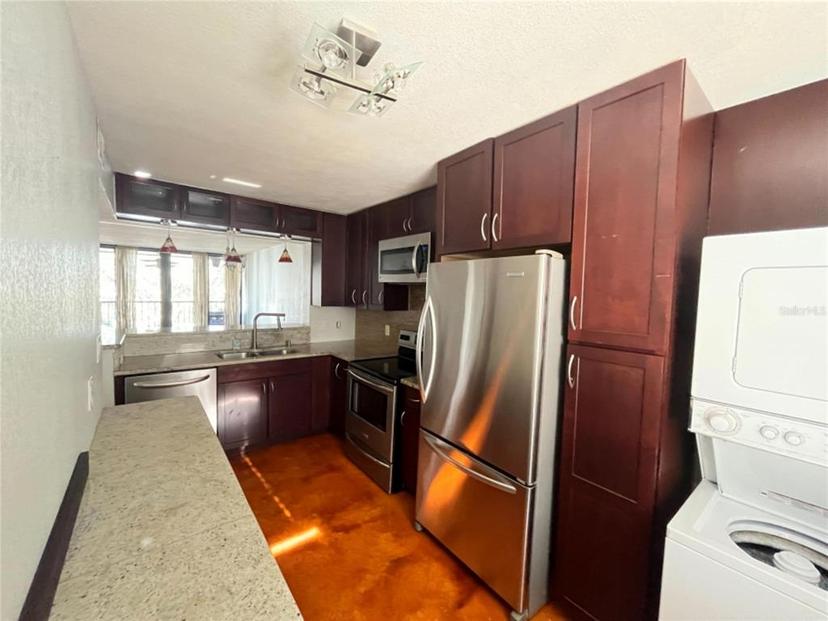 Picture of 2424 W Tampa Bay Boulevard Unit H103, Tampa FL 33607