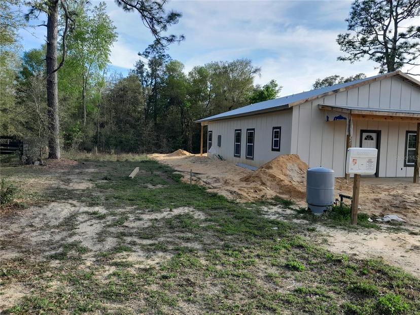 Picture of 15010 NE 3Rd Place, Williston FL 32696