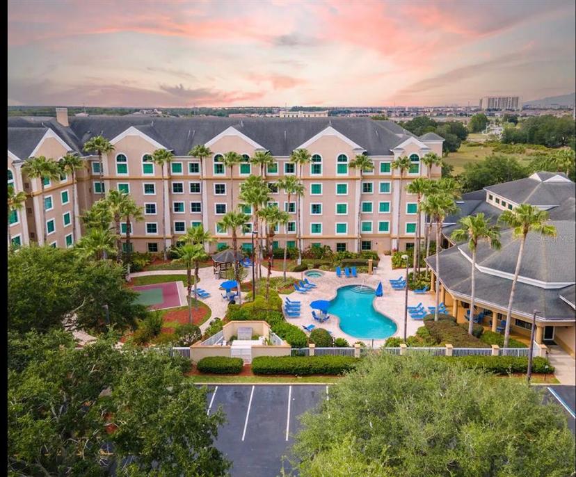 Picture of 8303 Palm Parkway Unit 307, Orlando FL 32836