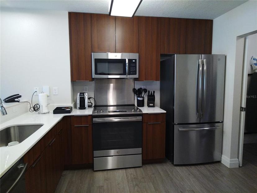 Picture of 14501 Grove Resort Avenue Unit 2211, Winter Garden FL 34787