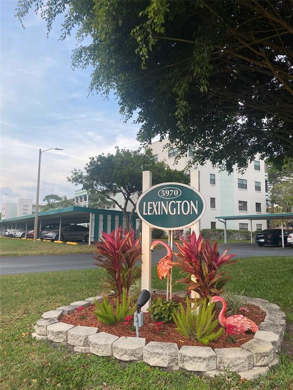 Picture of 5970 80Th Street N Unit 308, St Petersburg, FL 33709