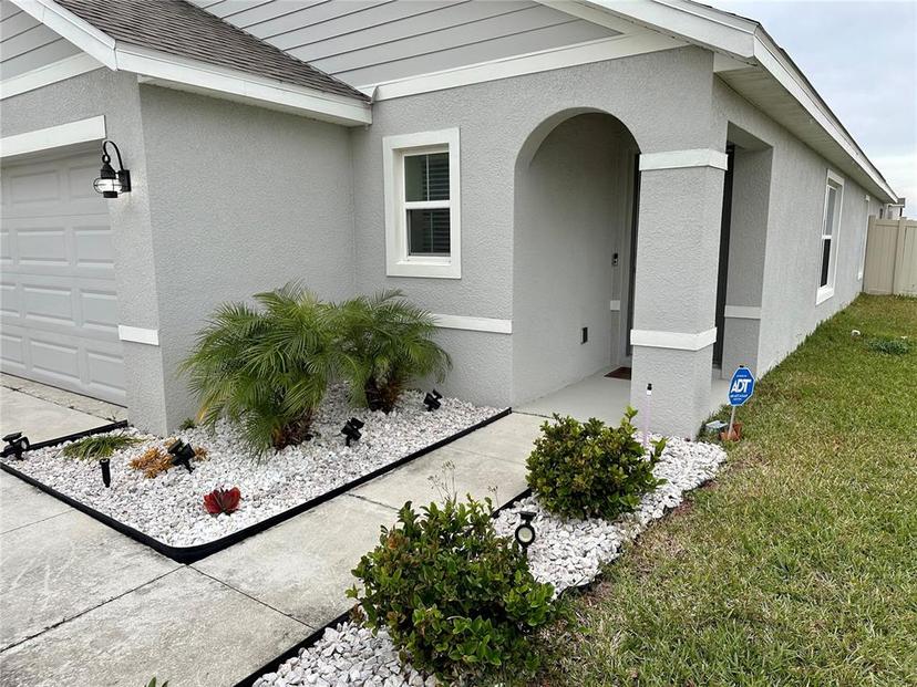 Picture of 7855 Davie Ray Dr, Zephyrhills FL 33540