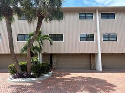 Picture of 12246 2Nd Street E Unit 503, Treasure Island, FL 33706