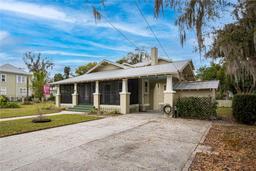 Picture of 1001 Roux Street, Plant City, FL 33563