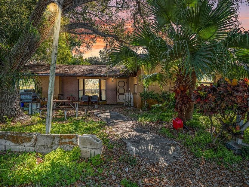 Picture of 4936 40Th Avenue N, St Petersburg FL 33709