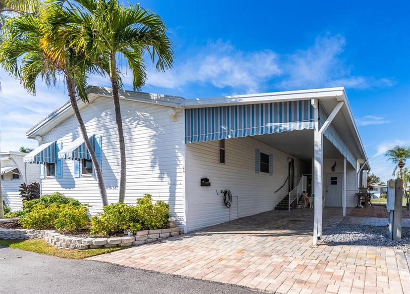 Picture of 18675 Us Highway 19 N Unit 377, Clearwater FL 33764