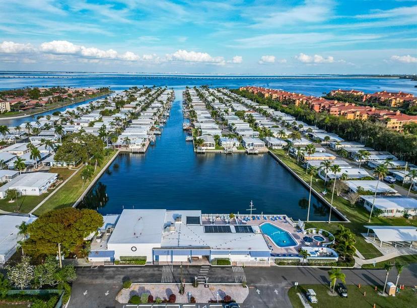 Picture of 18675 Us Highway 19 N Unit 377, Clearwater FL 33764