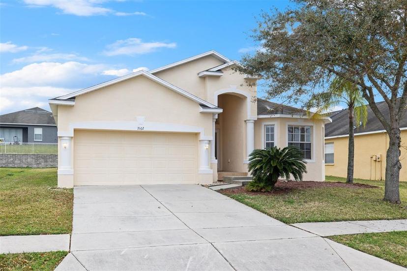 Picture of 7602 Merchantville Circle, Zephyrhills FL 33540