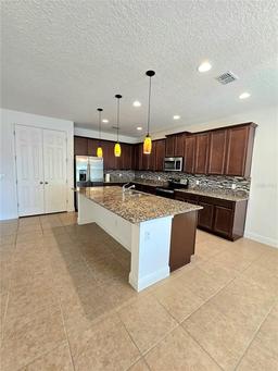 Picture of 4904 Blanche Court, Saint Cloud, FL 34772